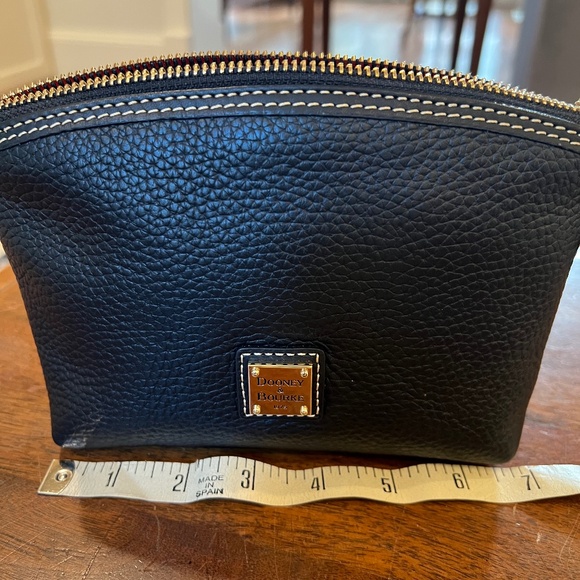 Dooney & Bourke Black Pebble Leather Cosmetic Bag - NWT - Picture 6 of 8